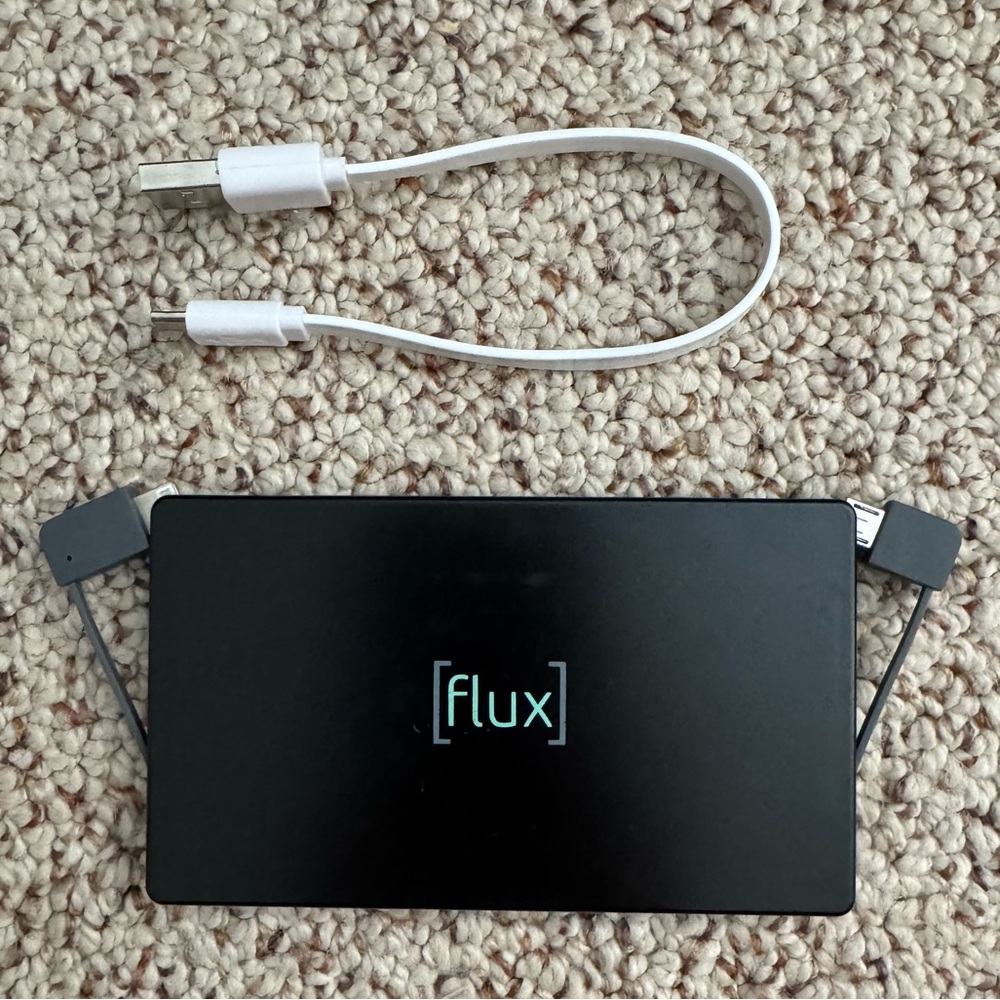 flux 4000 mAh Portable Charger